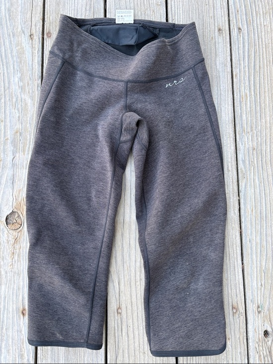 Nrs Pants - NRS Women’s Hydroskin Capri Pants